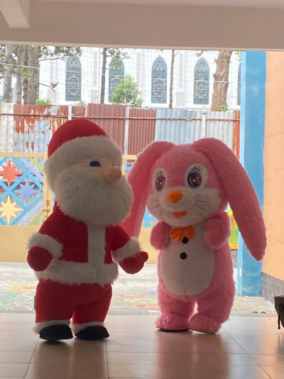 Các con vui NOEL